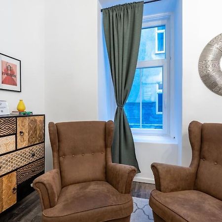 Апартаменты Practical 1Br Flat By Center By Hm Вена Экстерьер фото